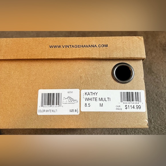 NEW In Box Vintage Havana Women’s size 8.5 Kathy White Sneakers - Picture 8 of 8